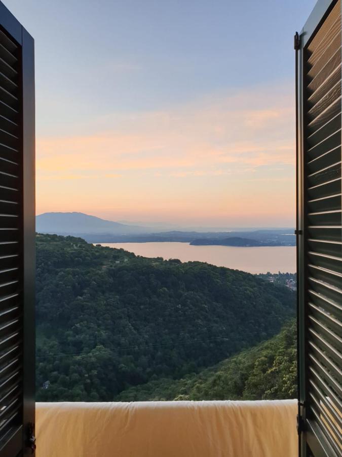 Villa Magnolia Bb, Lago Maggiore Massino Visconti Bagian luar foto
